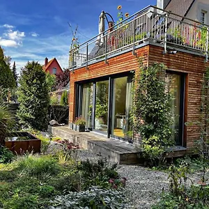 Luxomes: Design - Near Airport Nürnberg